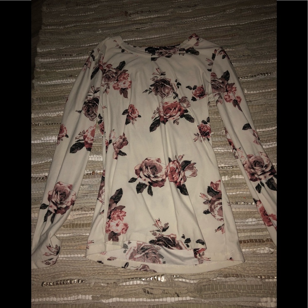 Floral long sleeve